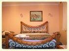 Guest House / Bed and Breakfast near gatwick airport and Crawley town